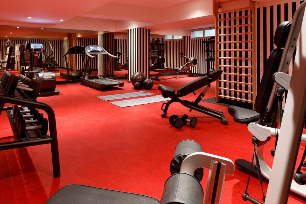 hotel-barriere-le-westminster-salle-de-fitness